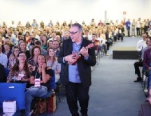 Imagem No palco principal do Superminas, com muita honra!