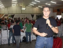 Imagem Dill Casella palestrando na BRF - Chapecó (SC)